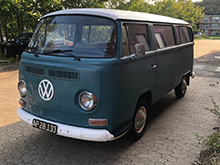 Aros Forsikring har fået ombygget en VW T2, i den karakteristiske Outlaw stil.  Se processen her