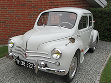 Peder Paugan udtænkte en listig plan for at få konen overtalt til indkøb af en Renault 4 CV Lux fra 1961